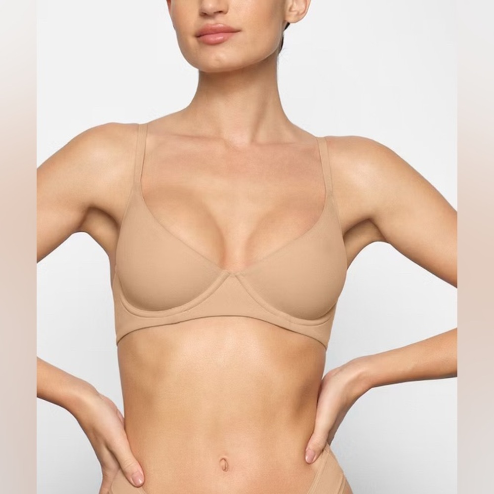NWT Skims Fits Everybody Unlined Demi Bra - Ochre